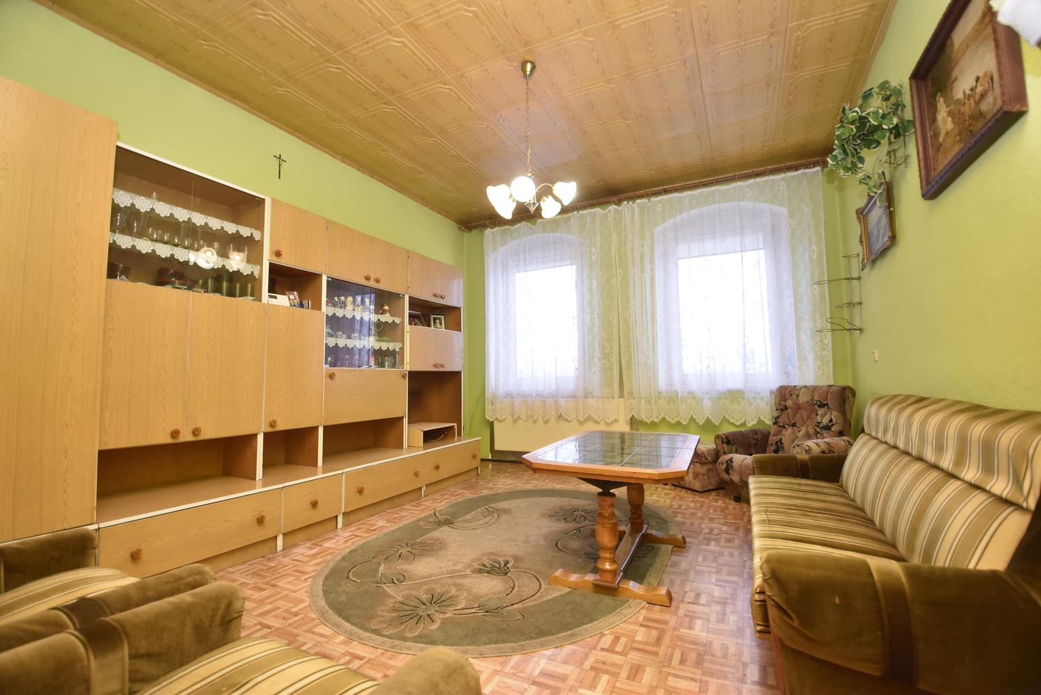 Mieszkanie Przestronne 87.5 m² w centrum Gogolina możliwość 4 pokoi