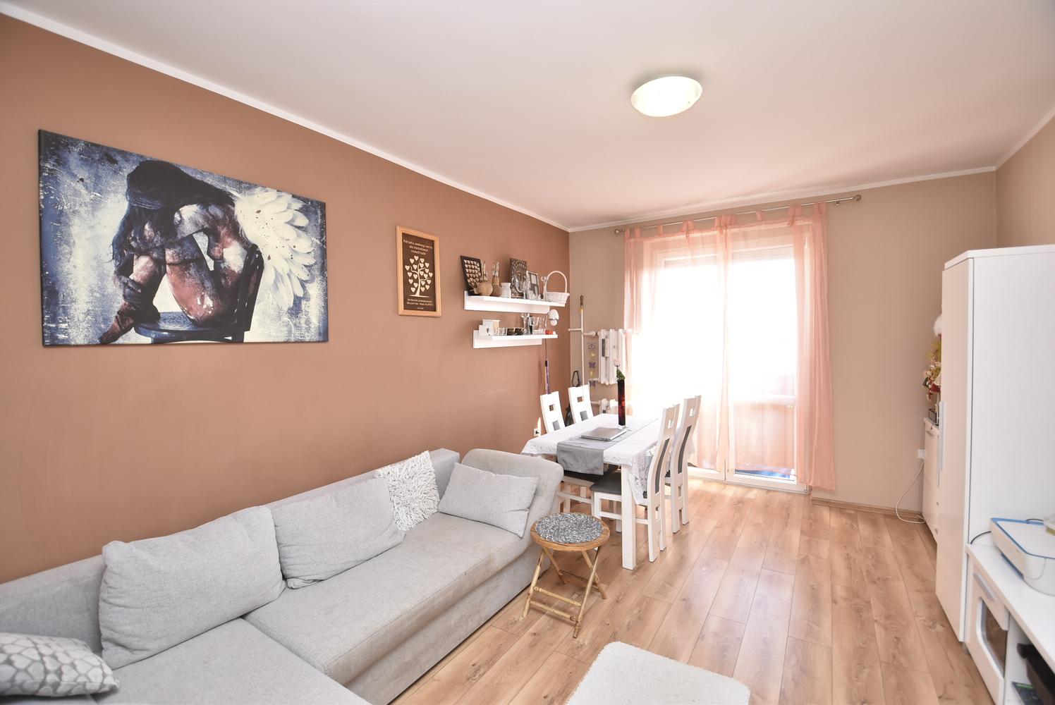 Mieszkanie Na sprzedaż mieszkanie w Kędzierzynie-Koźlu przy ulicy Kwiatowej